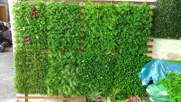 Cỏ nhựa dạng tấm dán tường