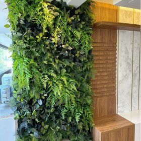 Tường Cây Giả Cho Ban Công Chung Cư Nhỏ