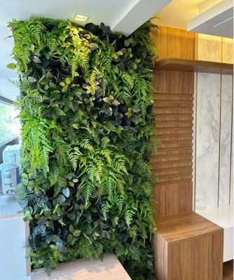 Tường Cây Giả Cho Ban Công Chung Cư Nhỏ
