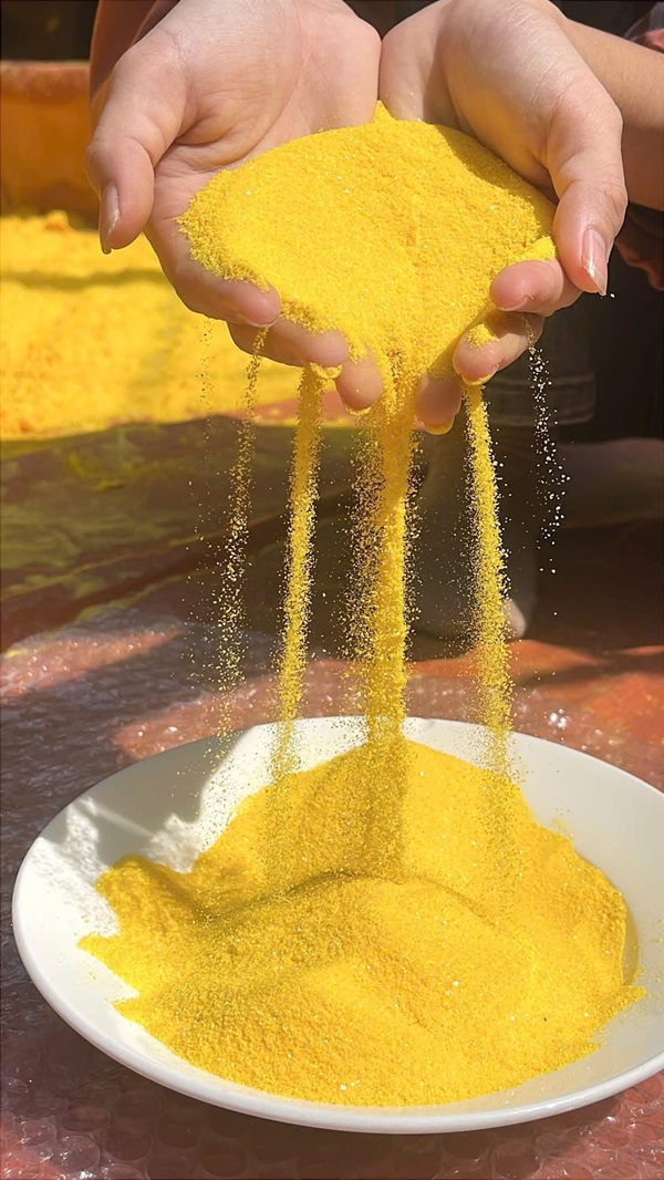 Cát Vàng Lư Hương Kim Sa