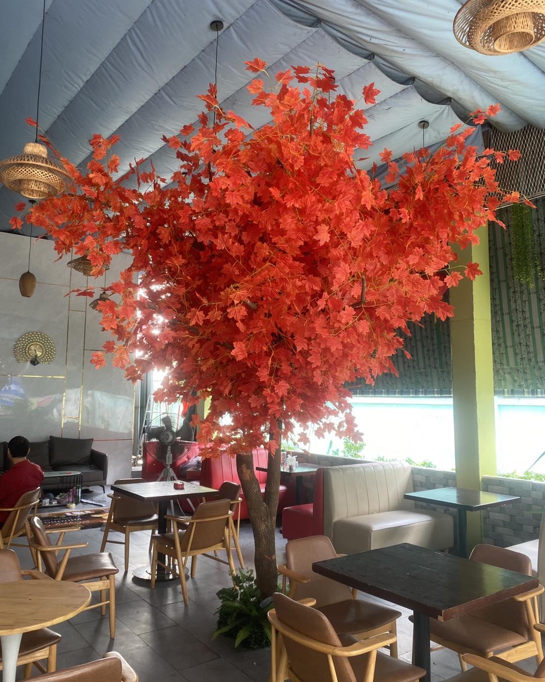 Cây phong giả cao 3.5m quán cafe Cây phong giả cao 3.5m quán cafe